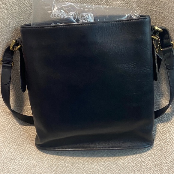 Vintage Black Leather coach bag - Picture 4 of 10